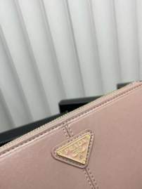 Picture of Prada Wallets _SKUfw220045367fw